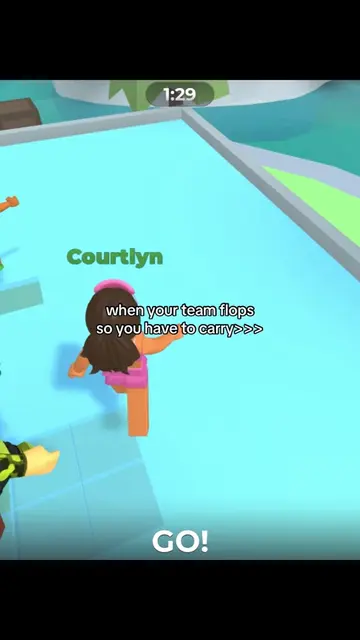 me and leshawna carried 😋 #fyp #trd #totaldramaroblox #roblox #totaldrama 