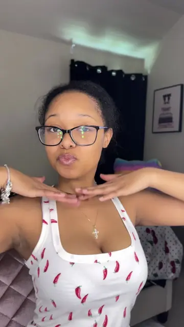 Curl Diaries👩🏽‍🦱💖: Trying out natural hairstyles! What do yall think about t