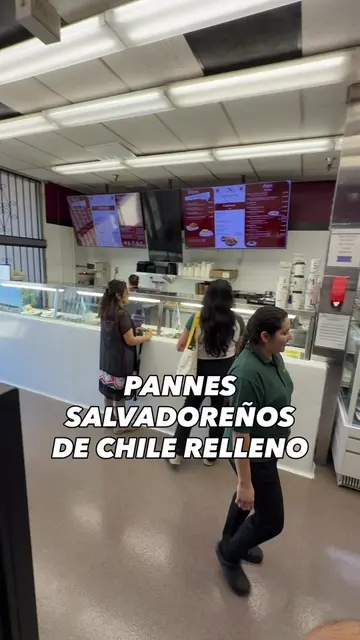 PANESITOS SALVADOREÑOS DE CHILE RELLENO 📍12721 Sherman Way, North Hollywood, CA