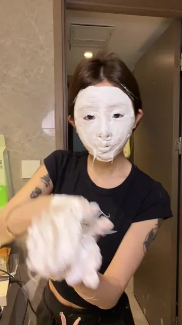 Dạ mỗi làn da sẽ có thời gian cải thiện khác nhau ạ ❤️ Mỗi người có cảm nhận khá