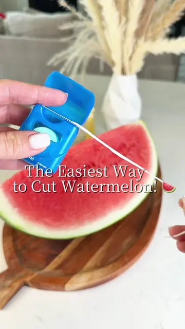 🍉 The Easiest Way to Cut Watermelon! A simple watermelon hack you’ll want to tr