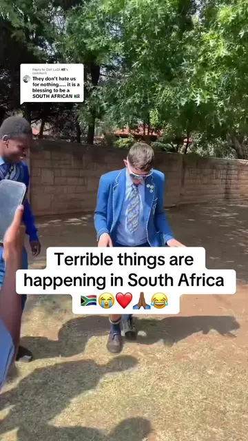 Replying to @Ozil_Lu2li 🇿🇦 terrible things are happening in South Africa🇿🇦😭