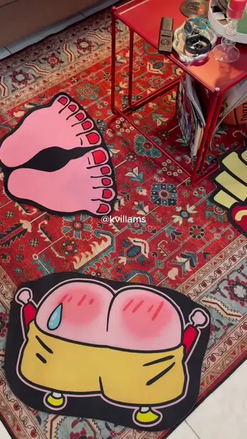 Another cool/cute finds ✌️😊 #dopaminedecor #homedecor #rug #shinchan #livingroo