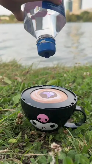 A lot to unpack here 💧#frutigeraero #satisfying #squishy #funny #kuromi 