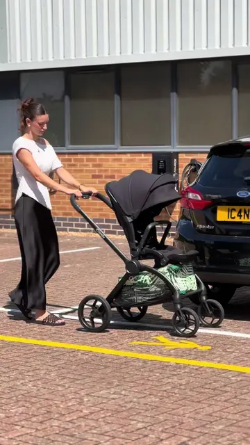 iCandy Core 2 folding with seat unit into a Ford Fiesta boot with shopping 🚗✅ #