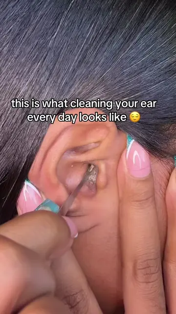 cleaning your ear every day and STILL getting accused of not cleaning it 😭  #od