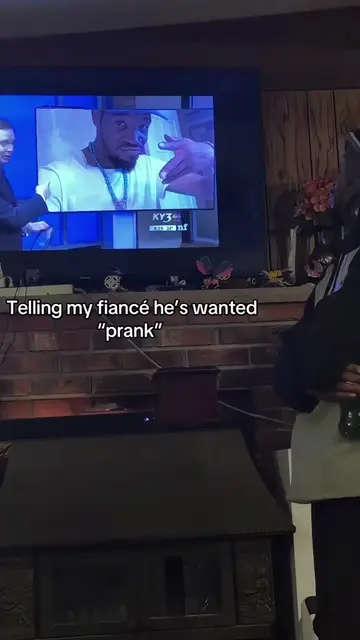 how to do breaking news prank on tv 📺 pranking my grandma with the fake news 😂