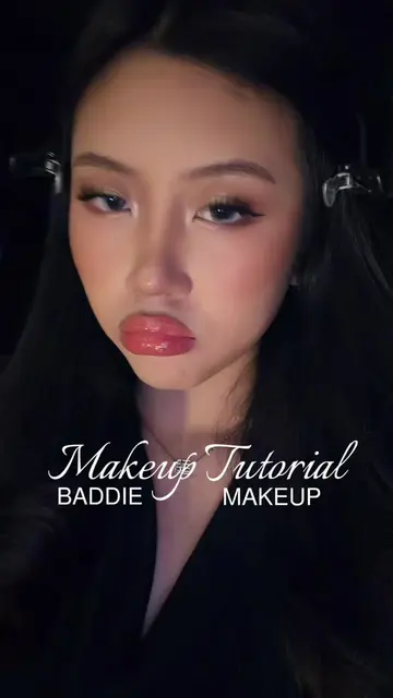 #makeuptutorial baddie makeup 🤍 products used: @rhode skin glazing milk @d'Alba