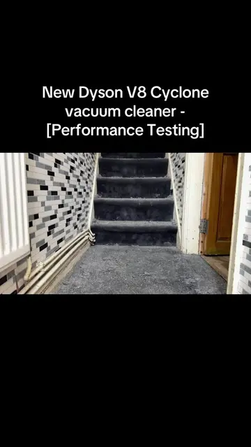 #dyson #vacuumcleaner #CleanTok #oddlysatisfying 