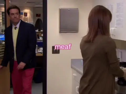 She’s so real I love her #meaf #theoffice #erinhannon 