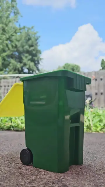 Those plastic-y labels on a plastic container are always a challenge! I love the