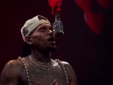 Chris Brown- Residuals #chrisbrown #breezy #residuals #mercifulraps #fypシ 