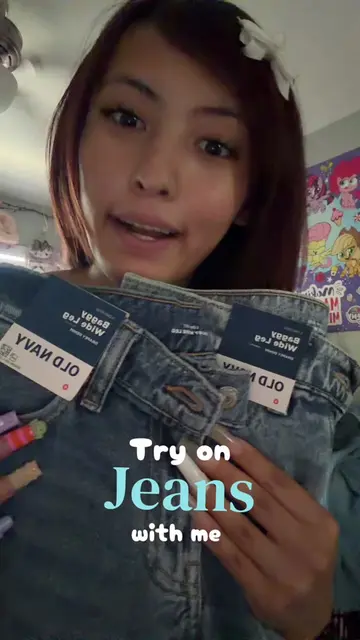 Try on @Old Navy low rise, baggy jeans with me !! For reference I’m 5’2 and 102 