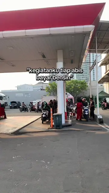tiap abis bayar sesuatu selalu aku sempetin buat catet pengeluaran, supaya aku t