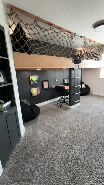 These loft beds might be my favorite DIY 🤩🤭 #diyloftbed #kidsroommakeover #bed