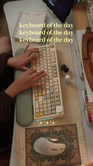 ✨ in love with this keyboard. 🫶🏽  #keyboardasmr #deskaccessories #cozydeskdetu