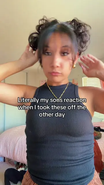 And naturally as a millennial, this was my response 😂 #hairstyle #spacebuns #wi