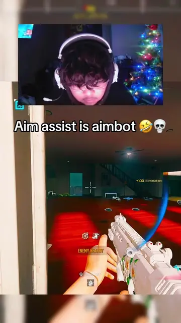 Is aim assist too strong? #fyp #warzone #viral #rebirthisland #settings 