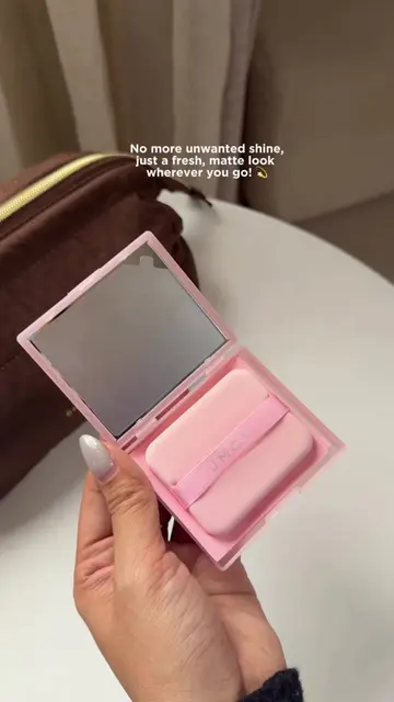 POV: Your face stays fresh all day with this oil blotting paper. 💖✨ — JMCY Oil 