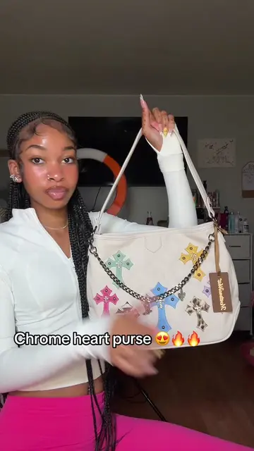 OVERLY TEA LIKE WHAAAAA😩😍🔥🔥🔥🔥🤌🏽🤏🏽🤏🏽🤏🏽🥰 #fypシ #chromehearts #trend
