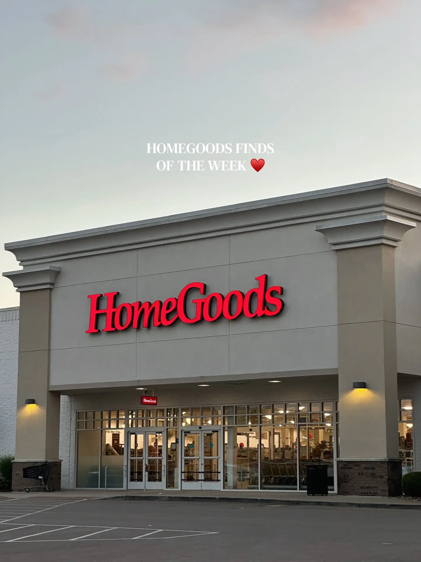 Fall at @HomeGoods is my favorite place to be 🍂 who else has started fall shopp