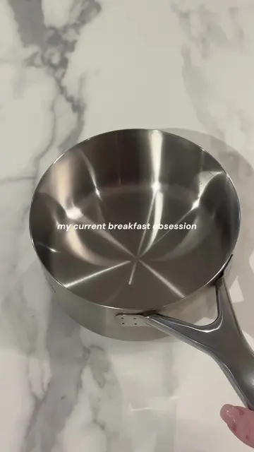 I cannot stop making this breakfast it’s my current fixation this winter. Creamy