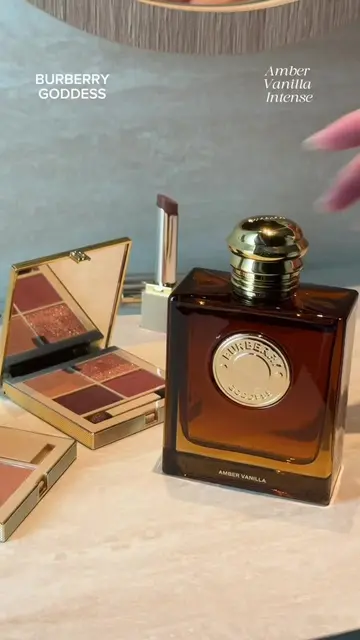 Confidence starts with the perfect scent. Discover Burberry Goddess Amber Vanill