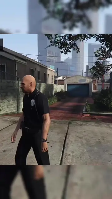 ‏كيف تصير شرطي 👮‍♀️ #gta5online #GTA #كايرو 