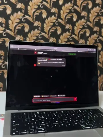 I built an AI chatbot that never forgets your order 🍕🤖 Live demo + open source