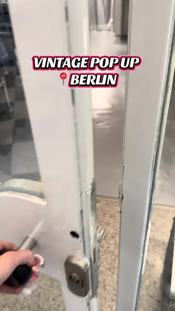 Berlin we‘re Coming!! #berlin #events #thrift #pashastyle #y2k 
