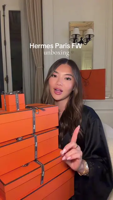 It’s true what they say about the Hermes in Paris 😍 leave me to die here  #herm