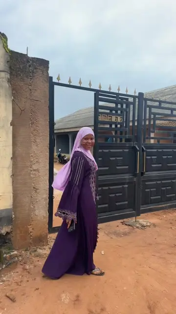 She won even blind me with card God abeg o😭😭😂….#fypシ゚viral #makemefamous #gir