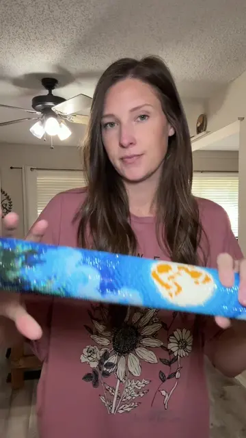 My first time getting to do a big reveal with a canvas, so fun! 🌺🌙  This has r