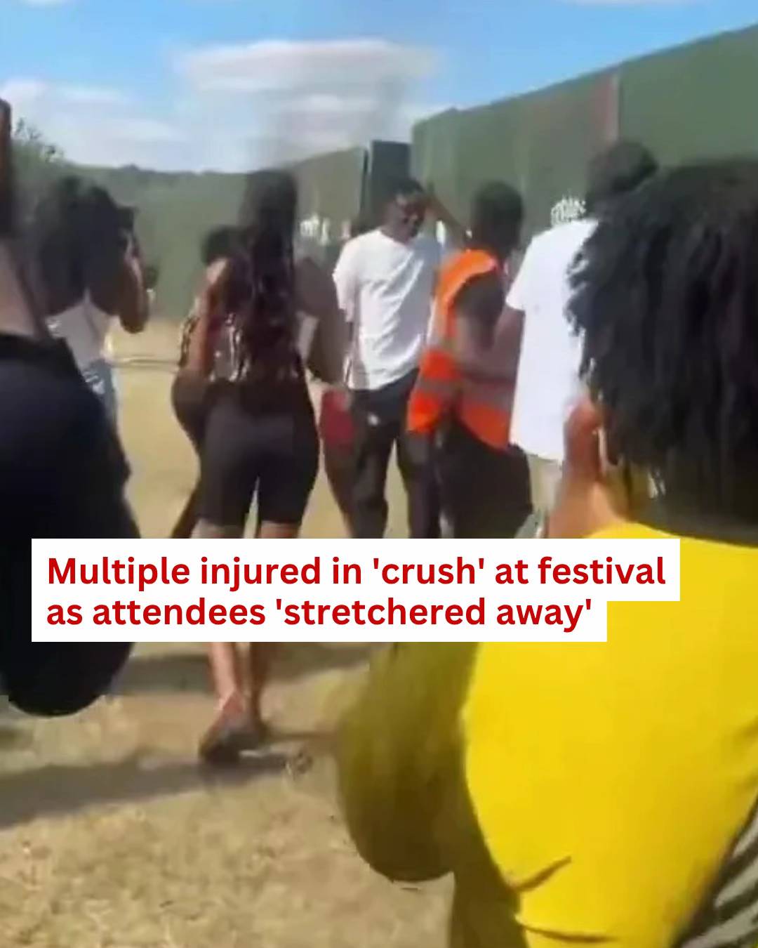 Multiple people have been injured in a ‘crush’ at a live music event in North Lo