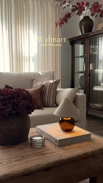 Love this cute mini brown lamp from @walmart it’s their new fall collection and 