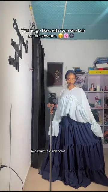 You no go like wetin you see keh… na me sew am. 🤭🌸🌚 Please follow my backup p