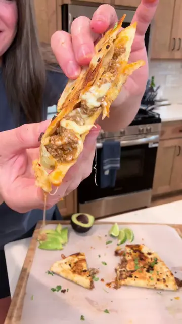 These Beef Birria Quesadillas are such an easy meal- but oh my gosh they are soo