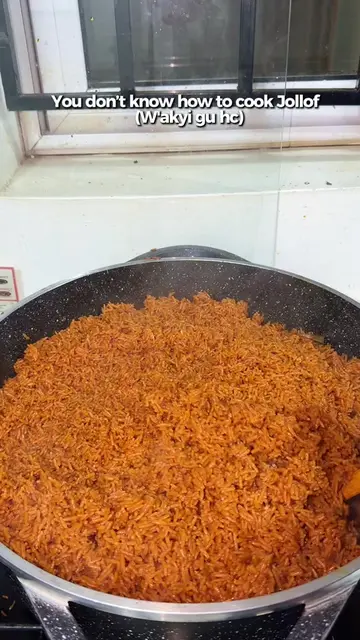 You don’t know how to cook Jollof ? Ahhh  W’akyi gu hc oooo, anyways let’s make 
