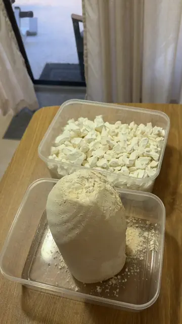 Getting ready to drop something toasty this week! 👀#freezedriedmarshmallows #do