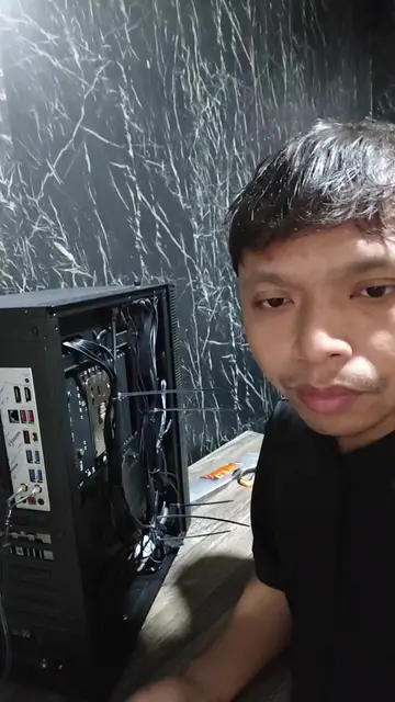 Pro tip: Don't build a PC when you're half asleep. 💀👍 #public #fyp #ประกอบคอม 