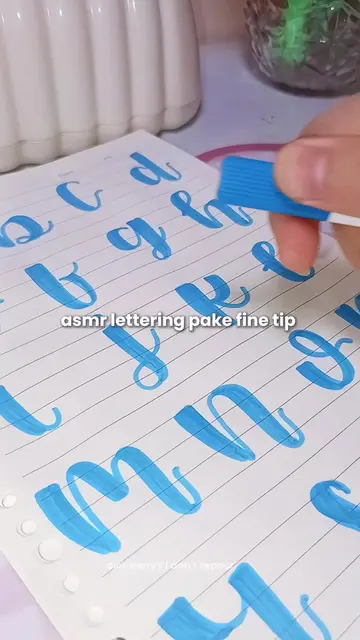 asmr lettering lagii, kali ini letteringnya pake fine tip 🤩✨ #cicunieryy #asmr 