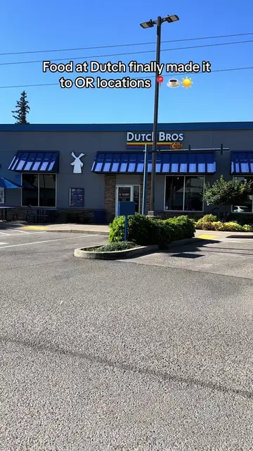 @Dutch Bros Coffee I can finally try it! None of the locations near me had it be