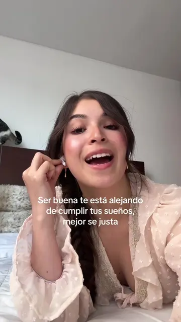 Deja de ser buena, mejor sé: justa, inteligente, di lo que piensas y ámate muchí