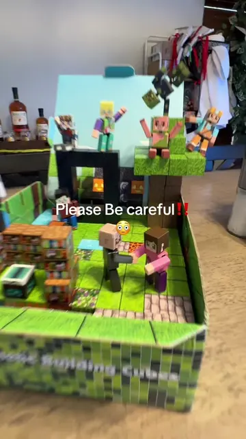 Magnetic blocks with little figure guys in the set .. don’t buy them separately!