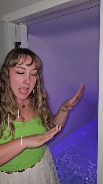 GET IN BESTIE IT'S FLOAT O'CLOCK!!🧘‍♀️✨️💆‍♀️🩷🧖‍♀️ Today we are checking out 