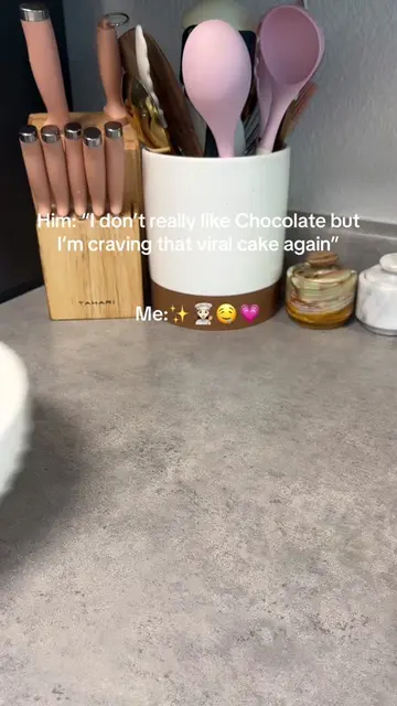 Viral Chocolate box cake✨🍫🍰 #yellowboxcake #bettycrocker #yellowcakechocolatef