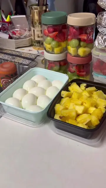 everything I prepped this week! 🍓🍳✨🤍 #mealprep #weeklymealprep #mealprepideas