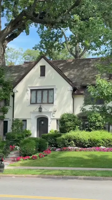 steal my forest hills date itinerary 🍦🍕🎨🌮🌳 • • • Forest hills, forest hills