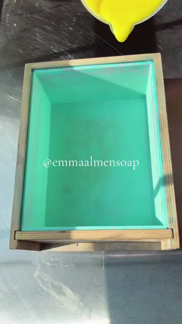 What Would a NO STIR Soap Look Like? 🌺  #nostirsoap #soapmaking #handmadesoap #