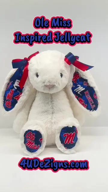 🩵❤️ OLE MISS FAMILIES… THE PERFECT MOVE-IN DAY GIFT IS HERE! 🐰 Move-in day goe